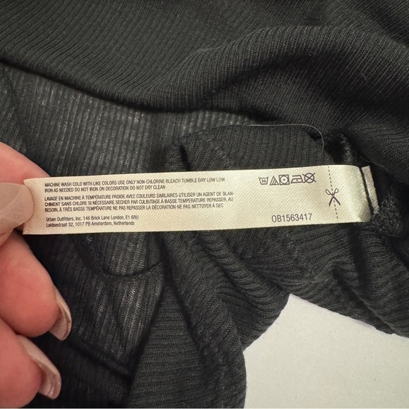 FP Movement by Free People Black Cropped Tank Top Small NWT - Picture 7 of 9